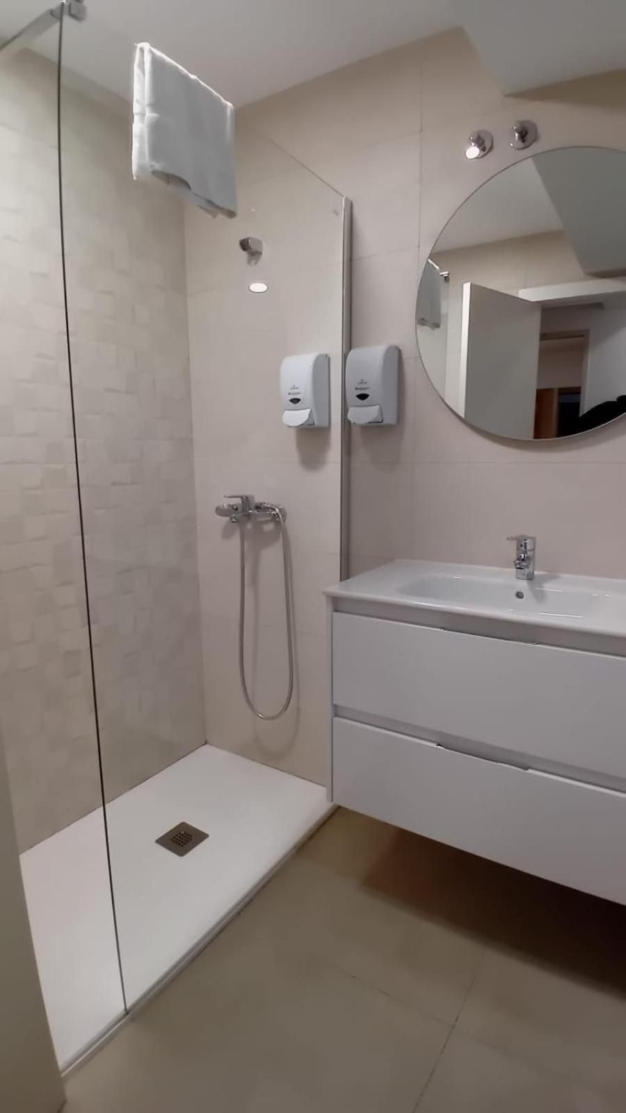 Amplio Piso Proximo A La Catedral Y El Camino. C2 Apartment Santiago de Compostela Ngoại thất bức ảnh